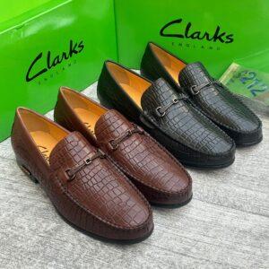Clarks Men’s Croc-Embossed Leather Loafers