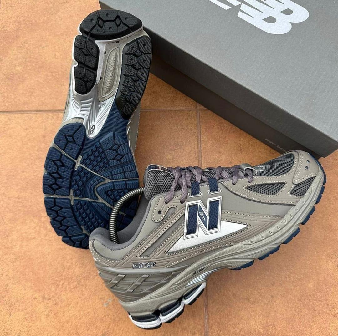 New Balance 1906R Castlerock Natural Indigo Sneakers