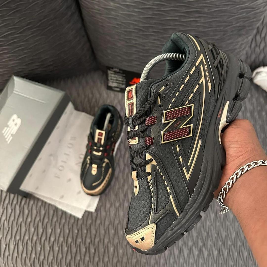 New Balance x Kith 1906R Sneakers